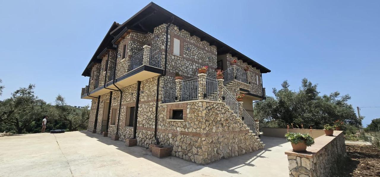Borgo Carida - Green Family Holidays Zaccanopoli Dış mekan fotoğraf